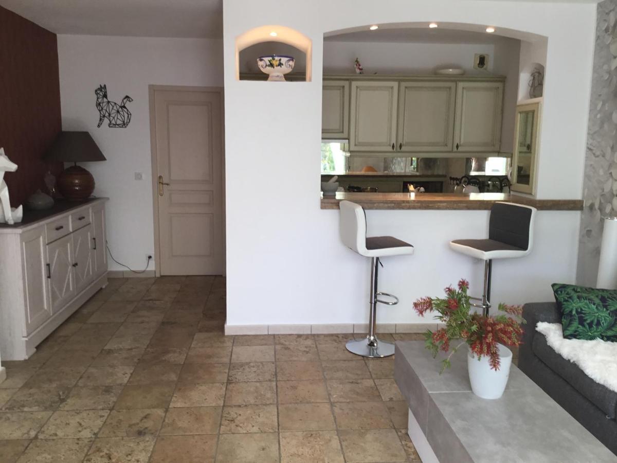 Appartamento Mistral Gagnant Fréjus Esterno foto